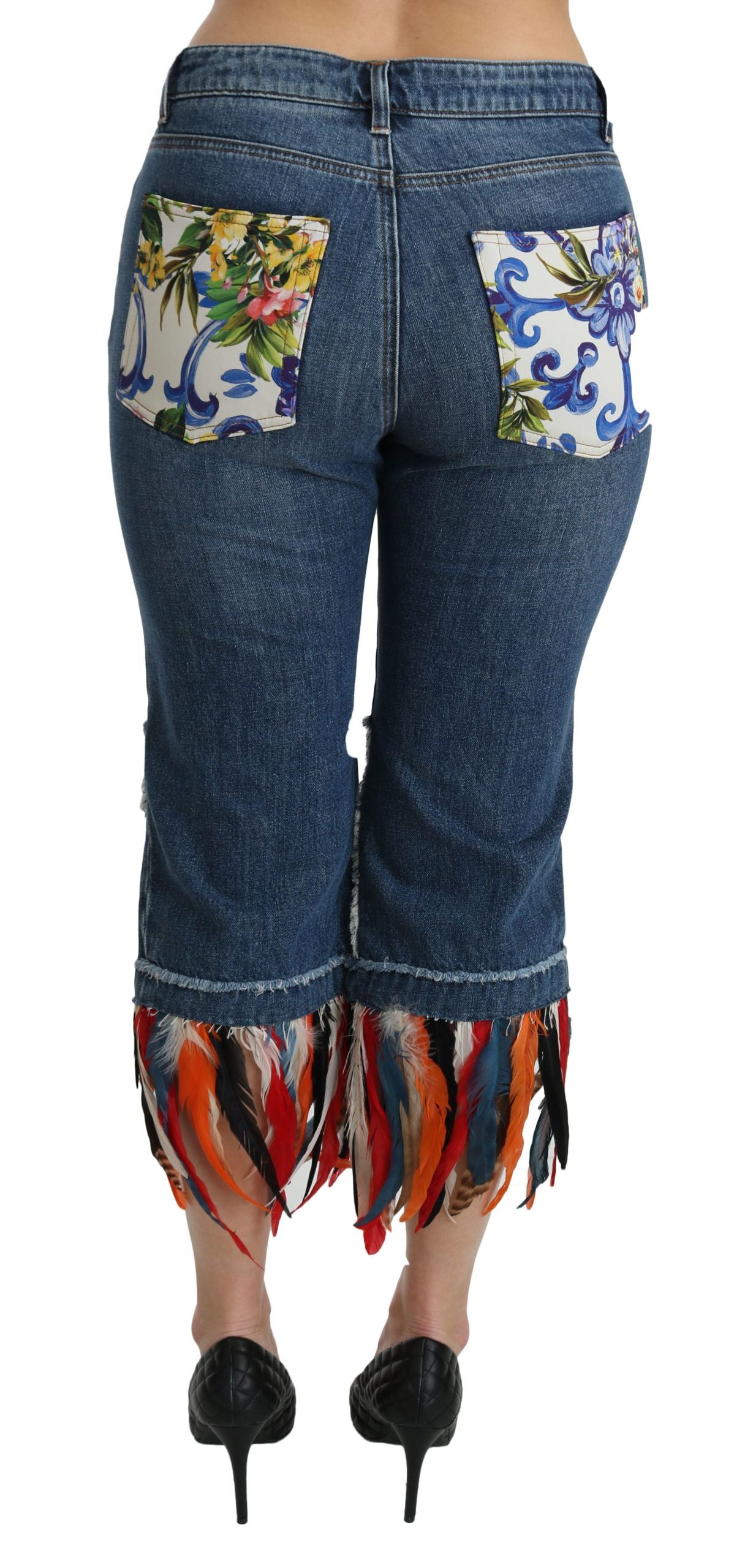 Blaue, verkürzte Jeans aus Baumwolle mit niedriger Taille und Federn