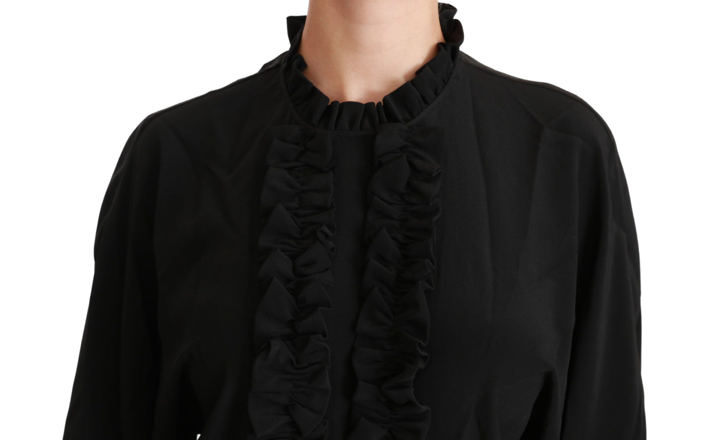 Schwarze Seidenbluse mit Rüschen