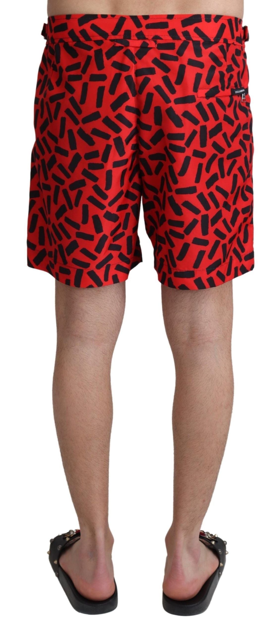 Rote gemusterte Strandshorts