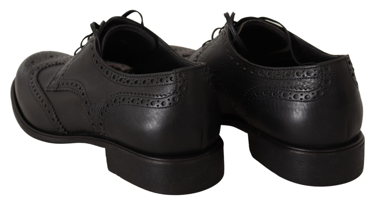 Schwarze Oxford-Schuhe aus Leder mit Flügelkappe