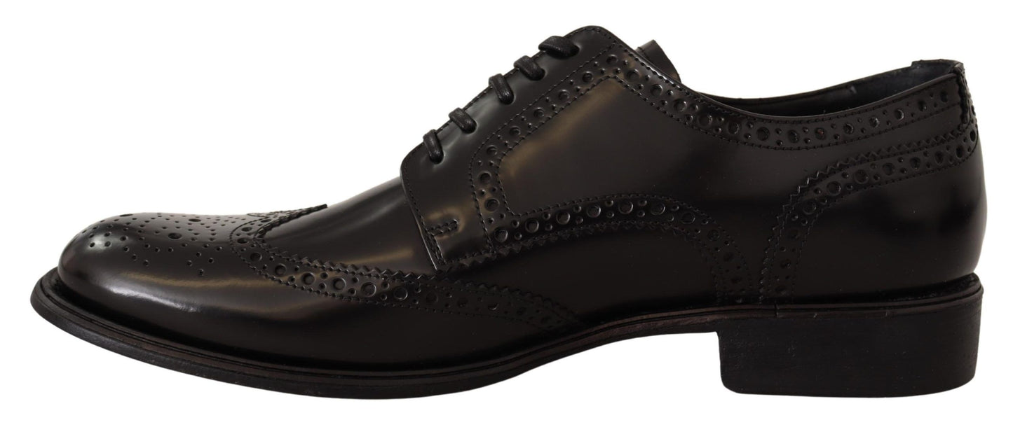 Schwarze Oxford-Schuhe aus Leder mit Flügelkappe