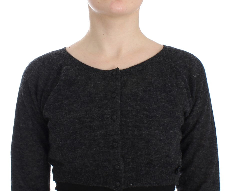 Grauer Strickjacke aus Wolle