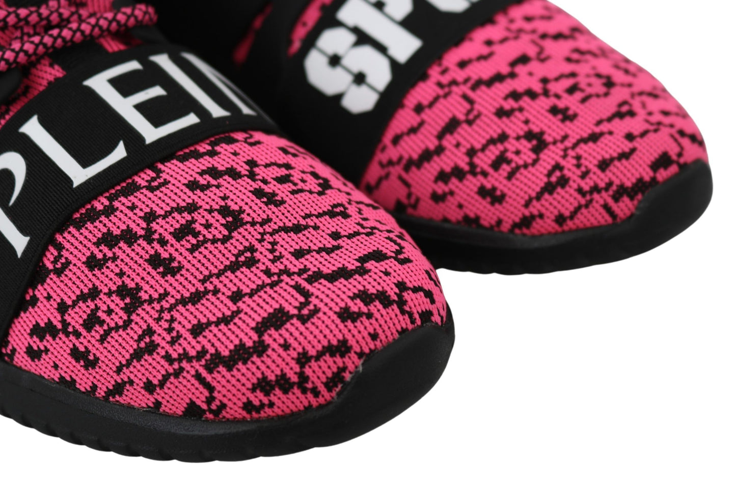Schicke Sportschuhe in Rosa-Blush