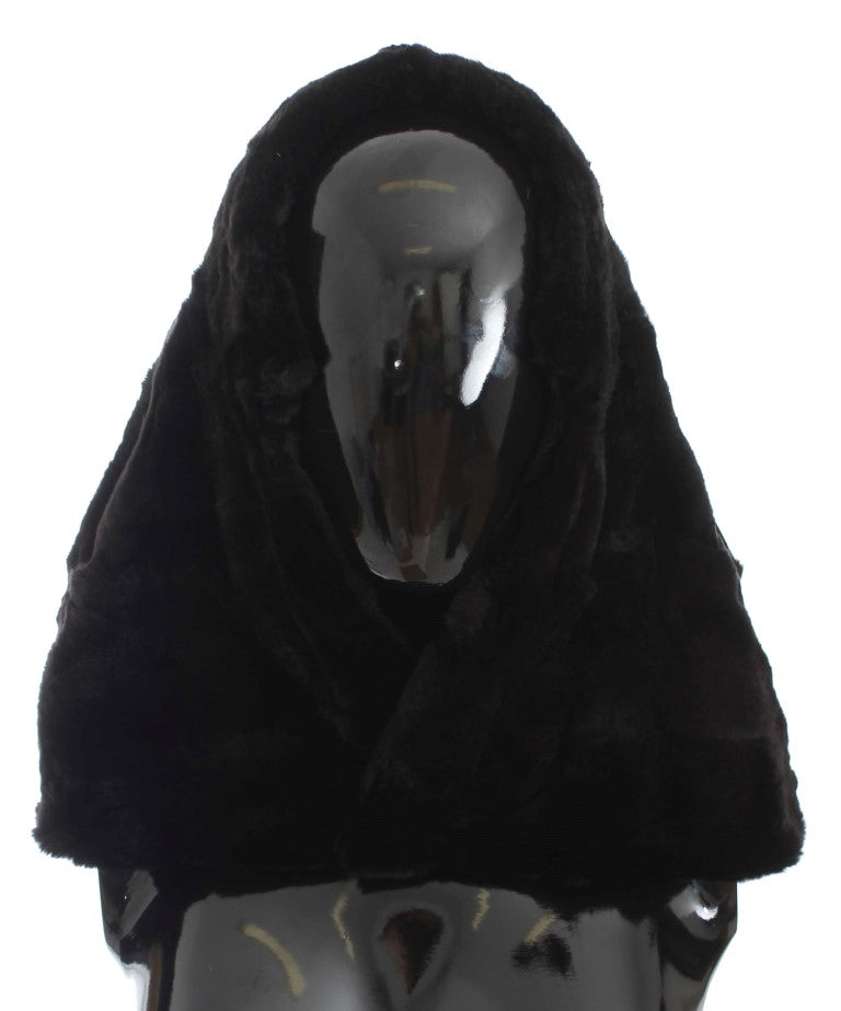 Schwarzer Wieselfell Häkelmütze mit Kapuze und Schal