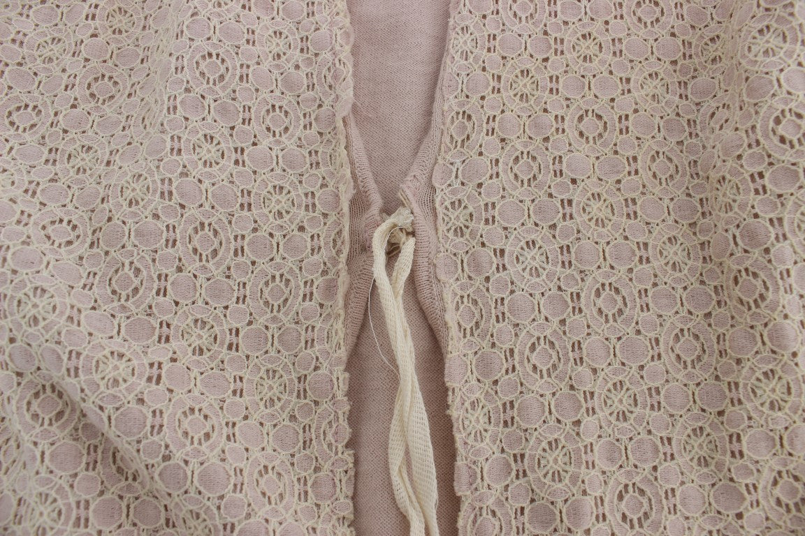 Rosa Wickelpullover mit Blumenspitze