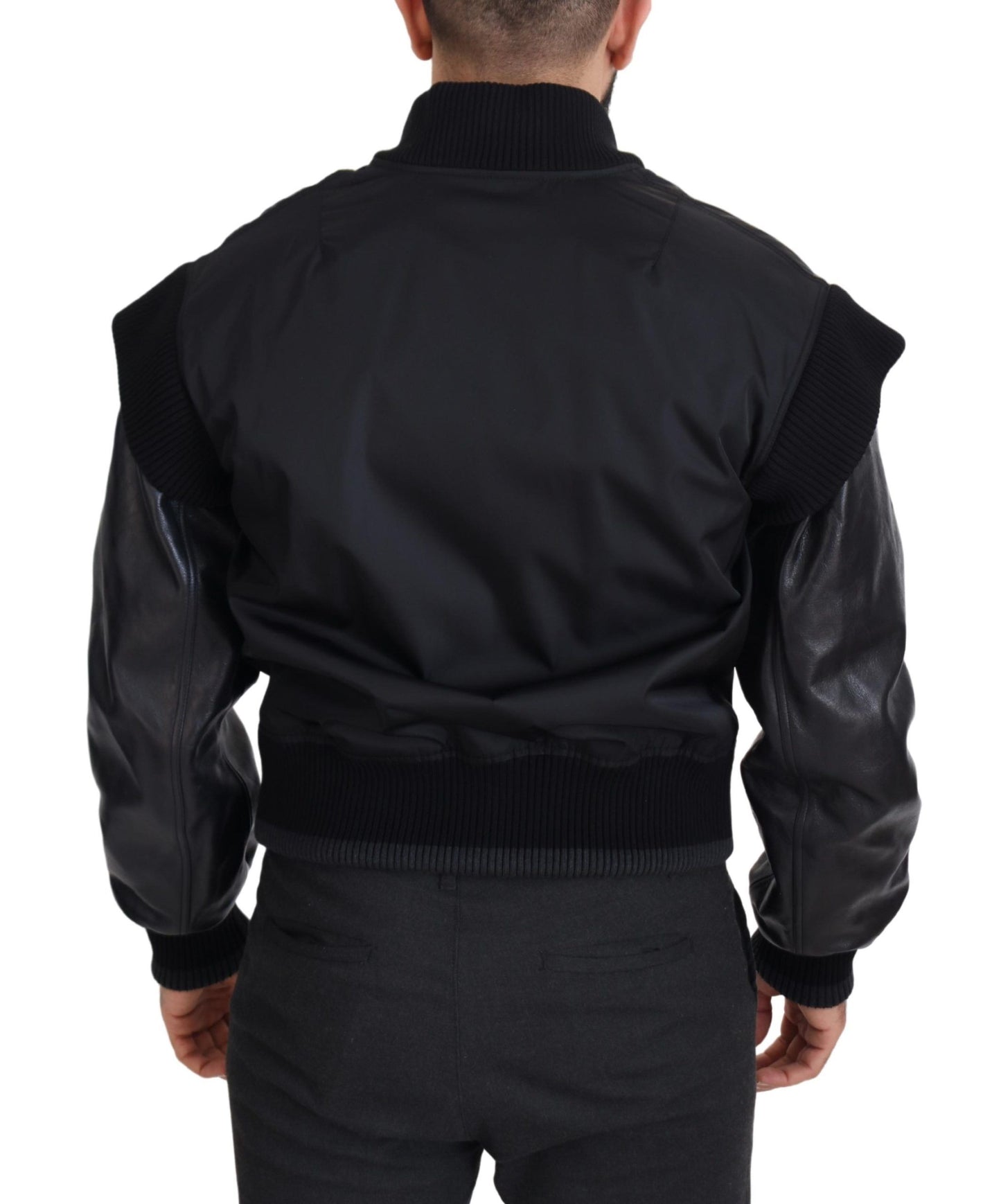 Schwarze Nylon-Kristall-Manteljacke mit Knöpfen