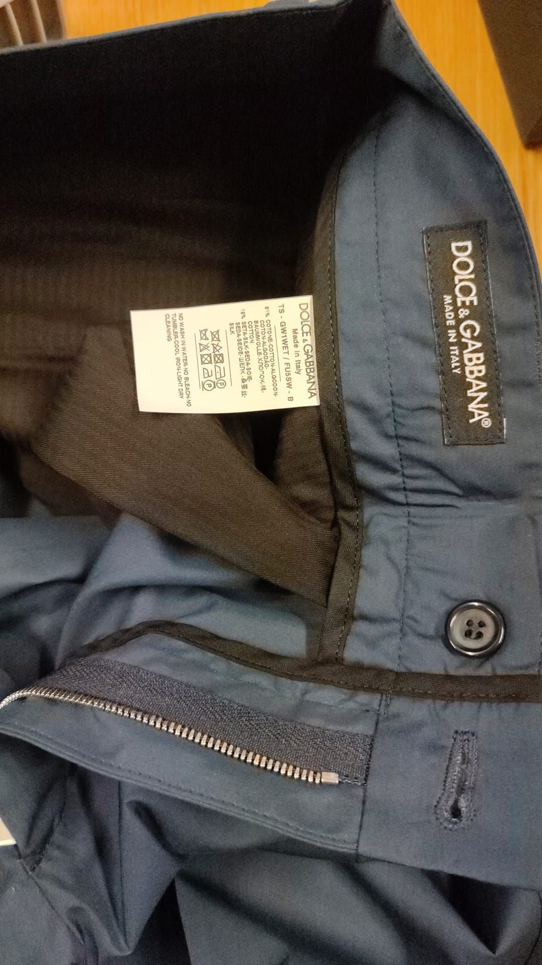 Blaue Chinos aus Baumwolle und Seide