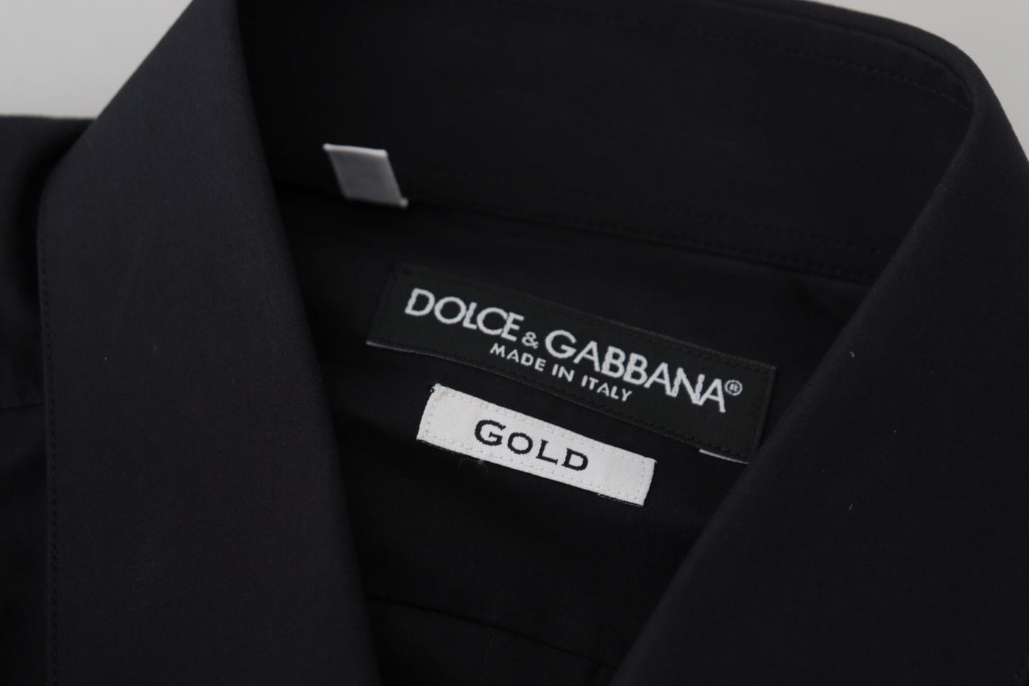 Schwarzes Slim Fit-Hemd aus Baumwolle mit GOLD-Print