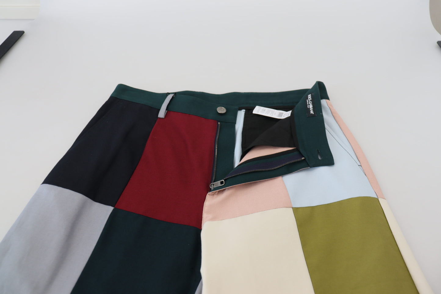 Mehrfarbige Patchworkhose aus Baumwolle