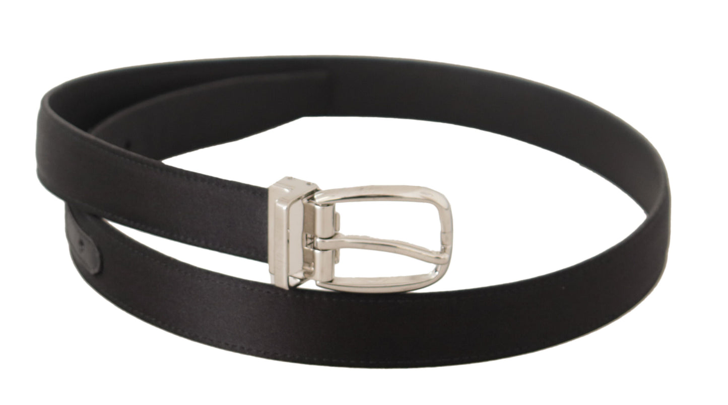 Schwarzer Canvas-Ledergürtel mit silberner Logo-Metallschnalle