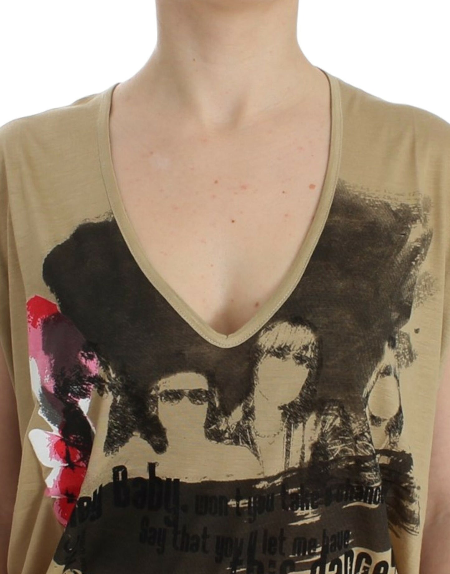 Beiges T-Shirt mit Motivdruck