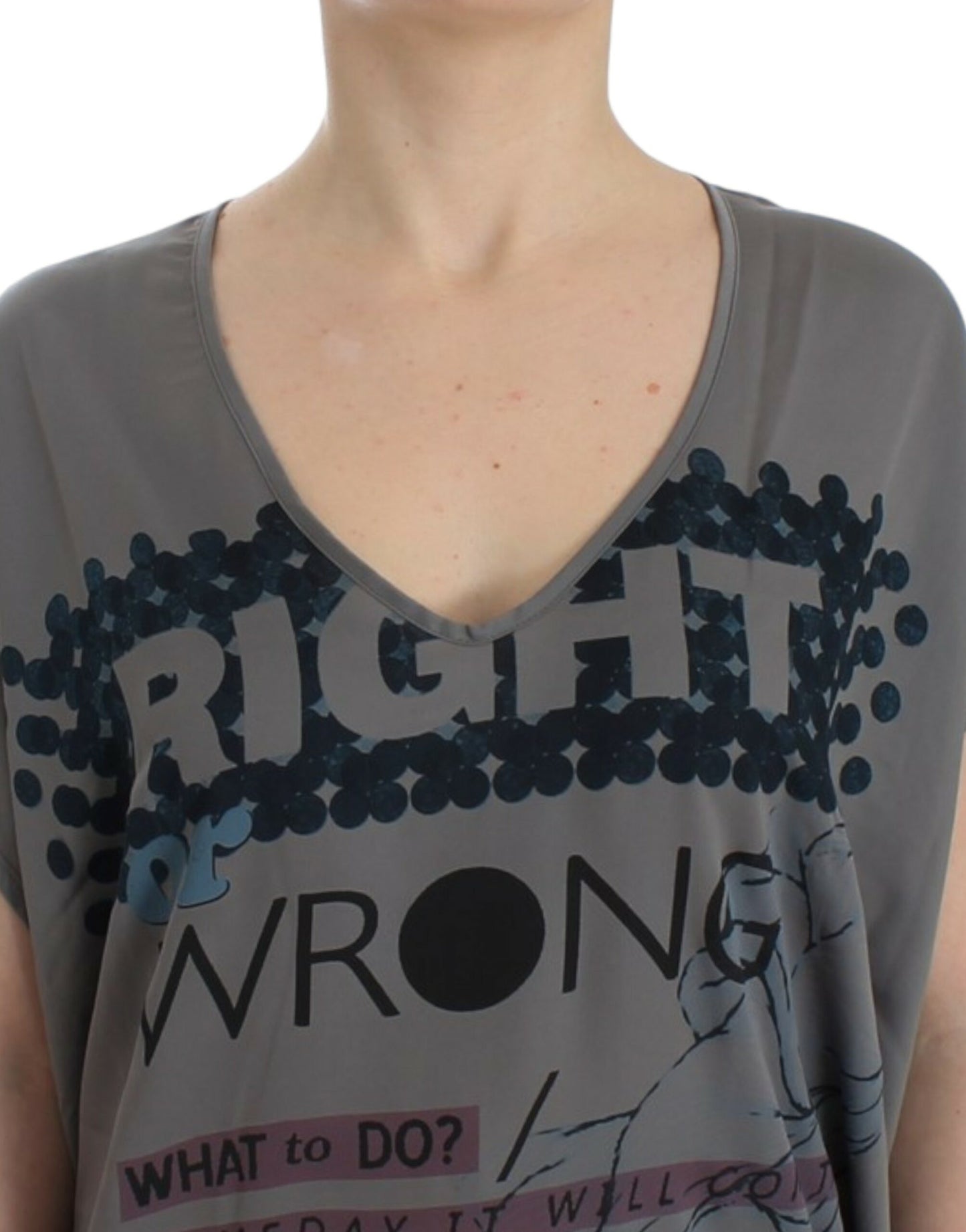 Graues langes T-Shirt mit V-Ausschnitt