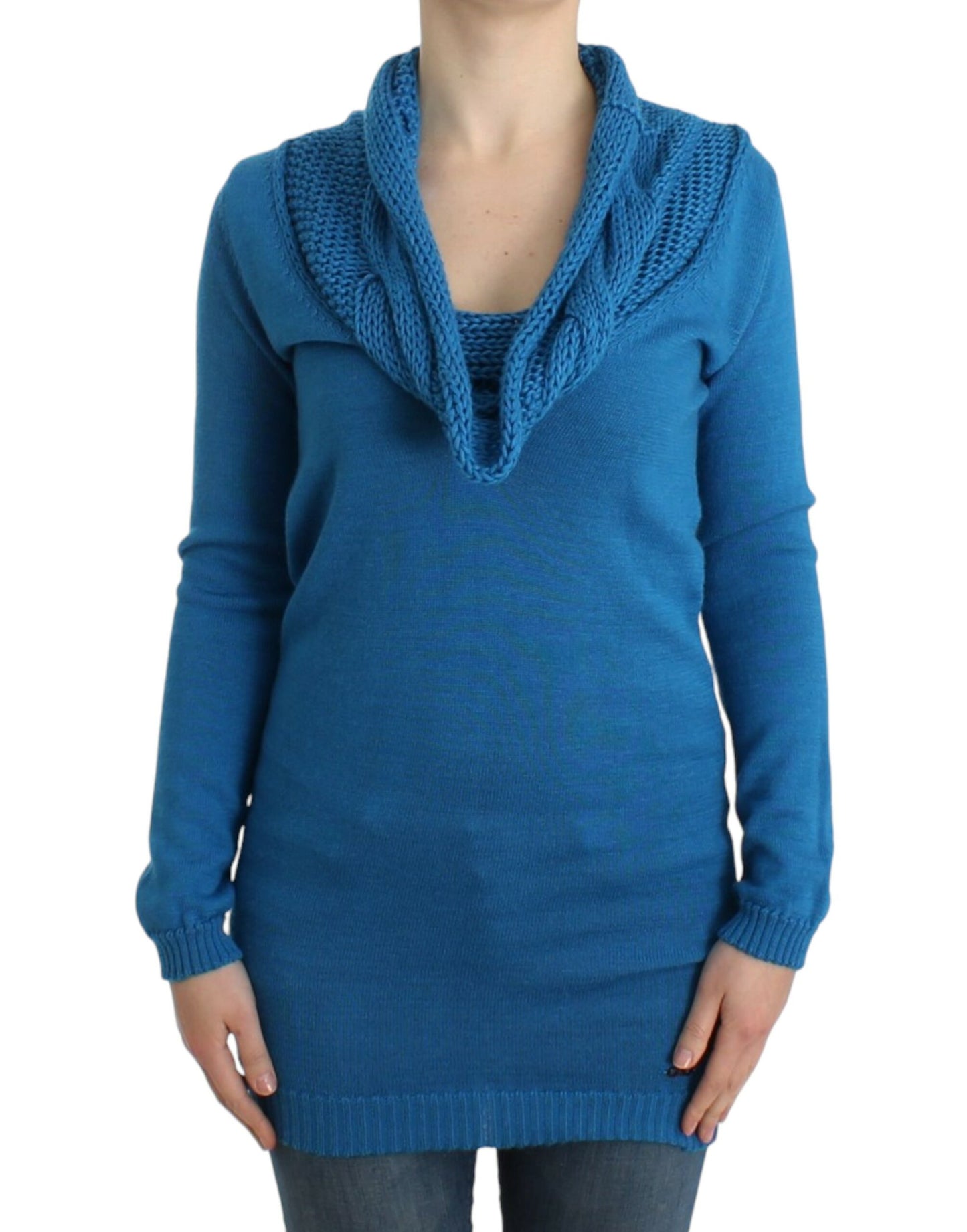 Blauer Strickpullover mit Rundhalsausschnitt