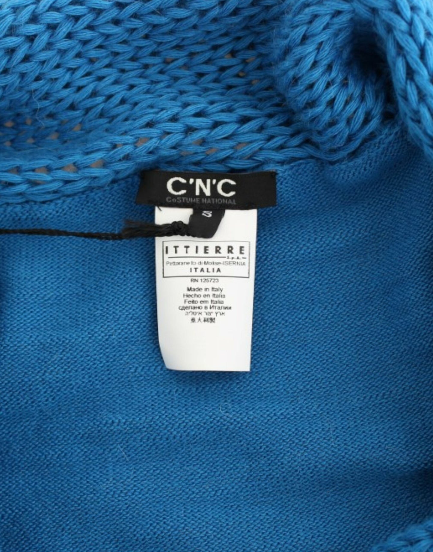 Blauer Pullover mit Rundhalsausschnitt