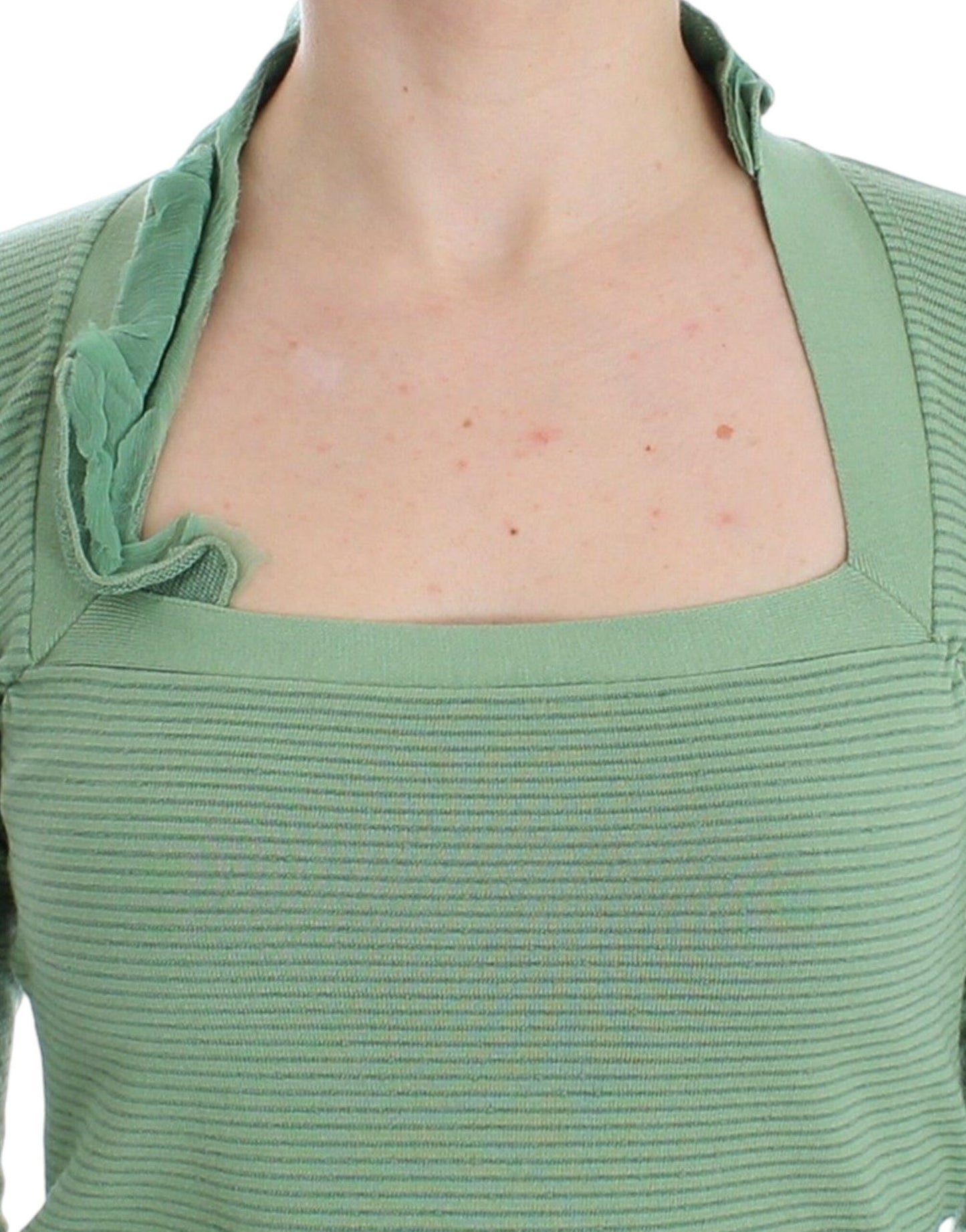 Grüner, gestreifter Langarmpullover aus Wollmischung