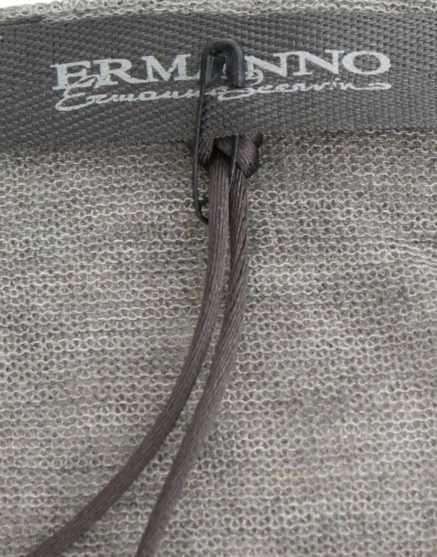 Grauer, langärmliger Stretchpullover aus Wollmischung