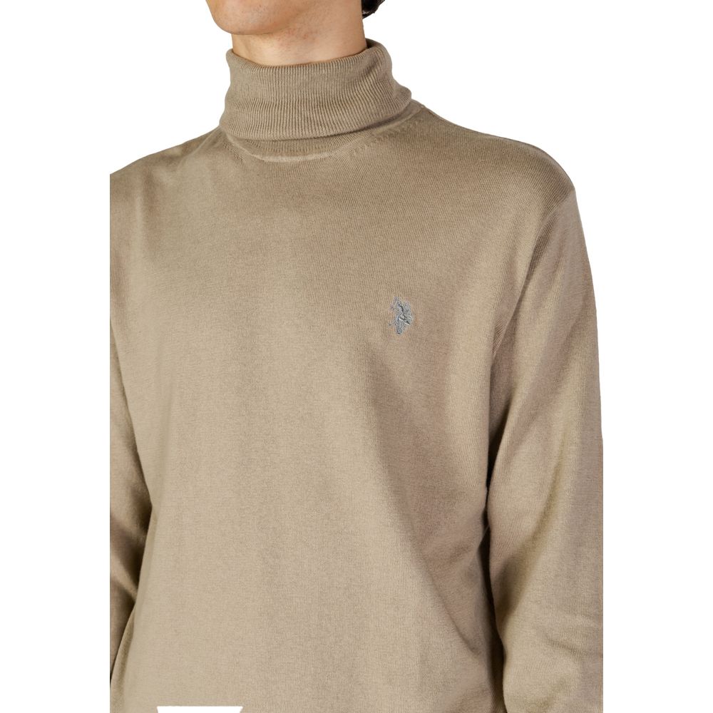 Beigefarbener Rollkragenpullover aus Baumwolle