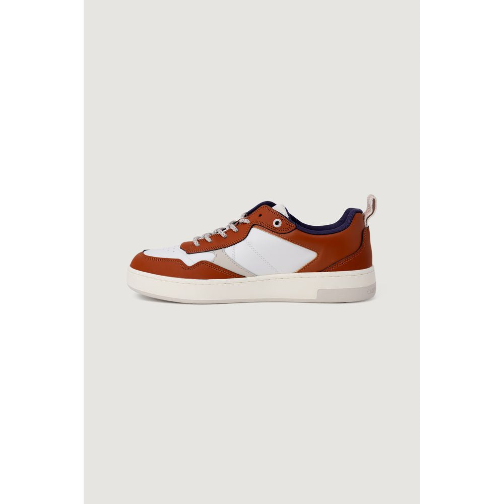 Braune Ledersneaker