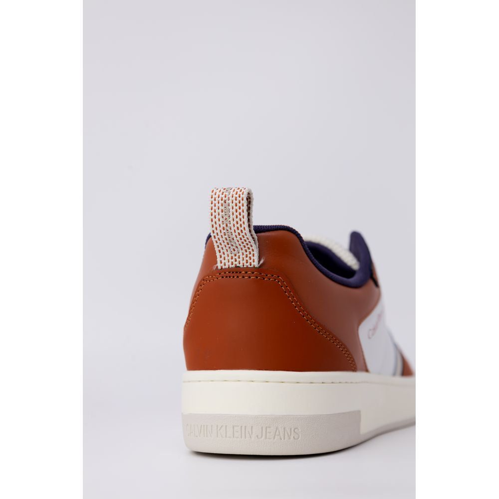 Braune Ledersneaker