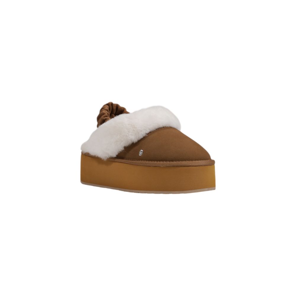 Beige Wildleder Plateau