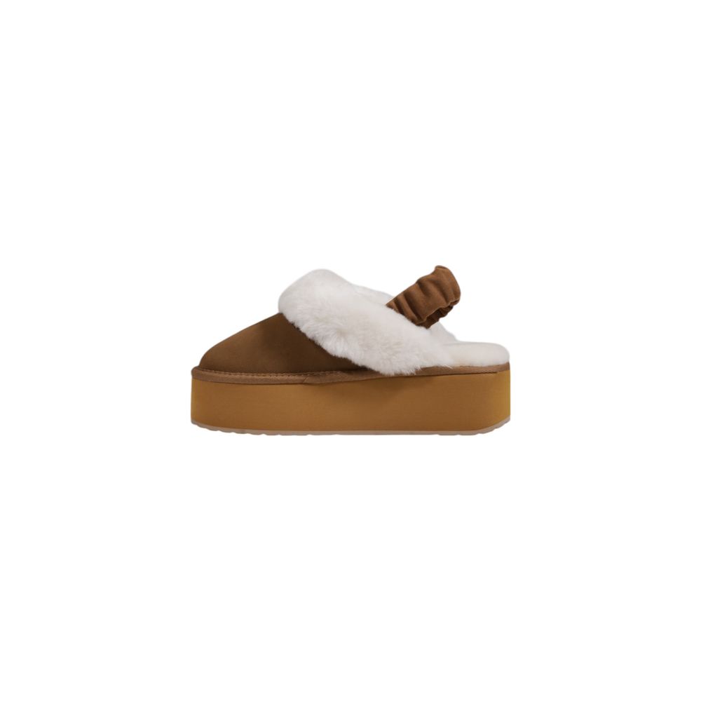 Beige Wildleder Plateau