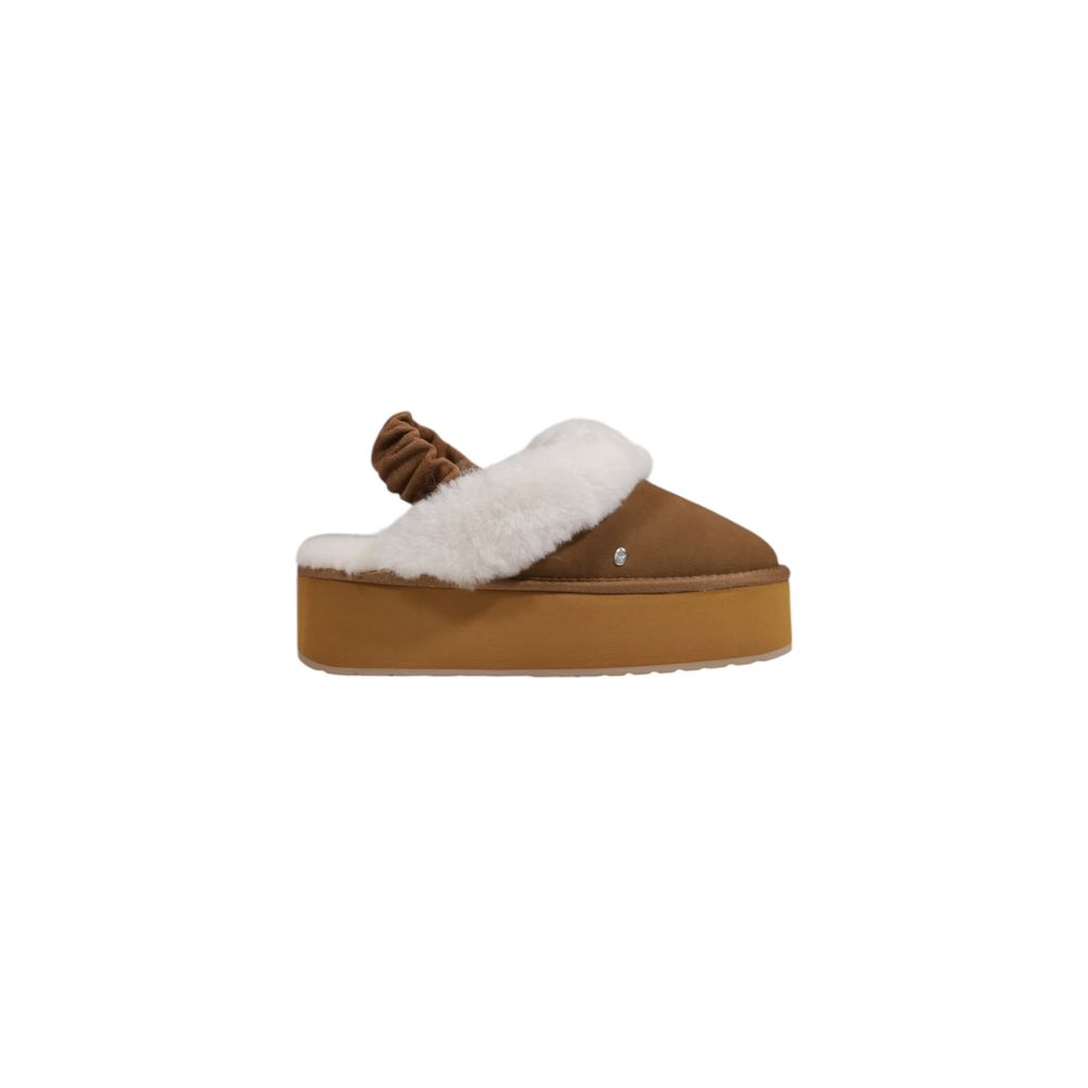 Beige Wildleder Plateau