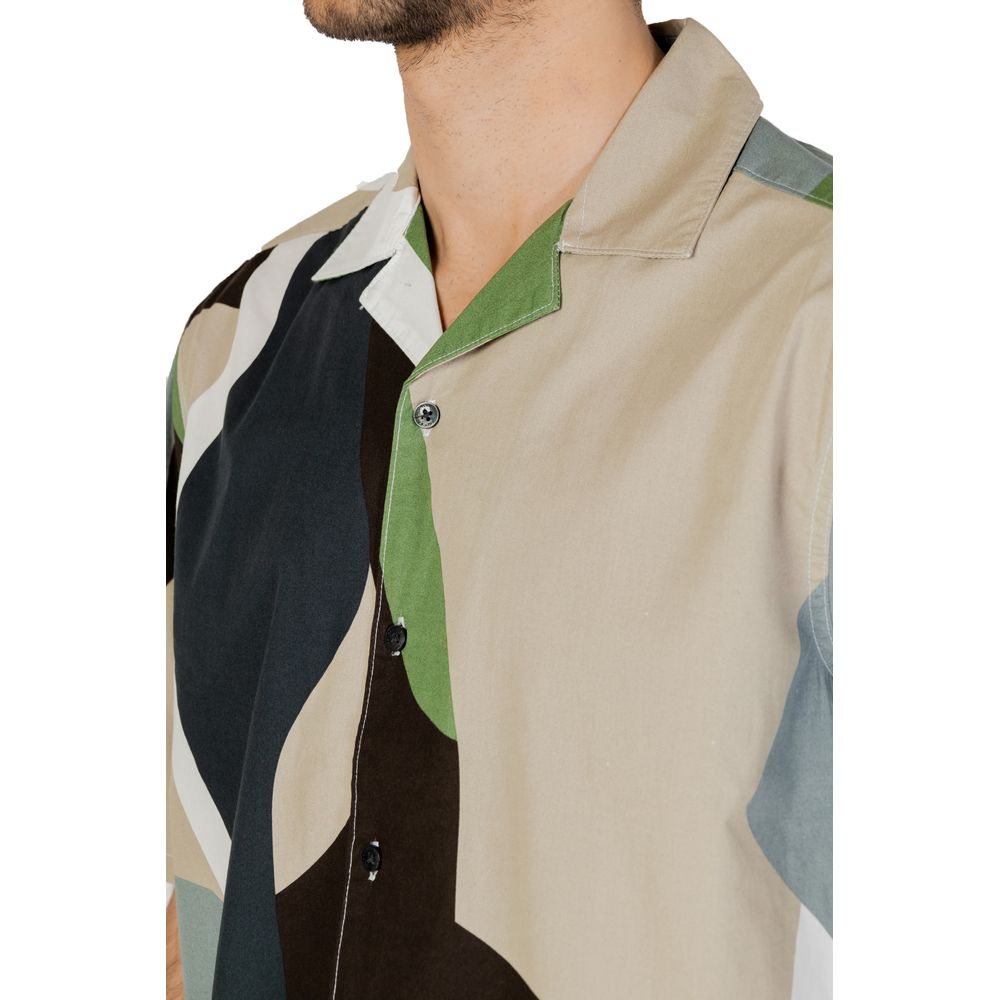 Grünes Kurzarmshirt aus Baumwolle