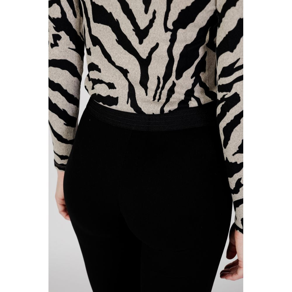 Schwarze Viskosejeans und -hose
