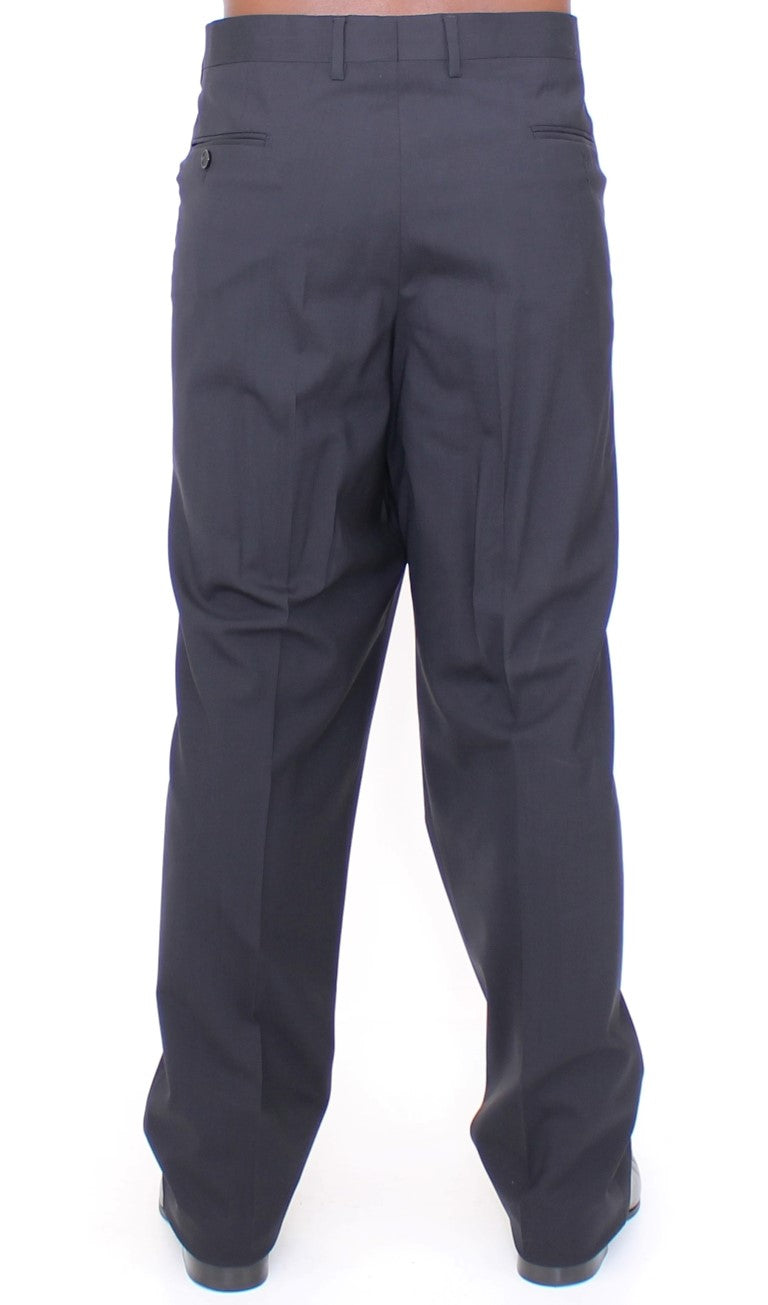 Schwarze Bundfaltenhose aus Wollstretch