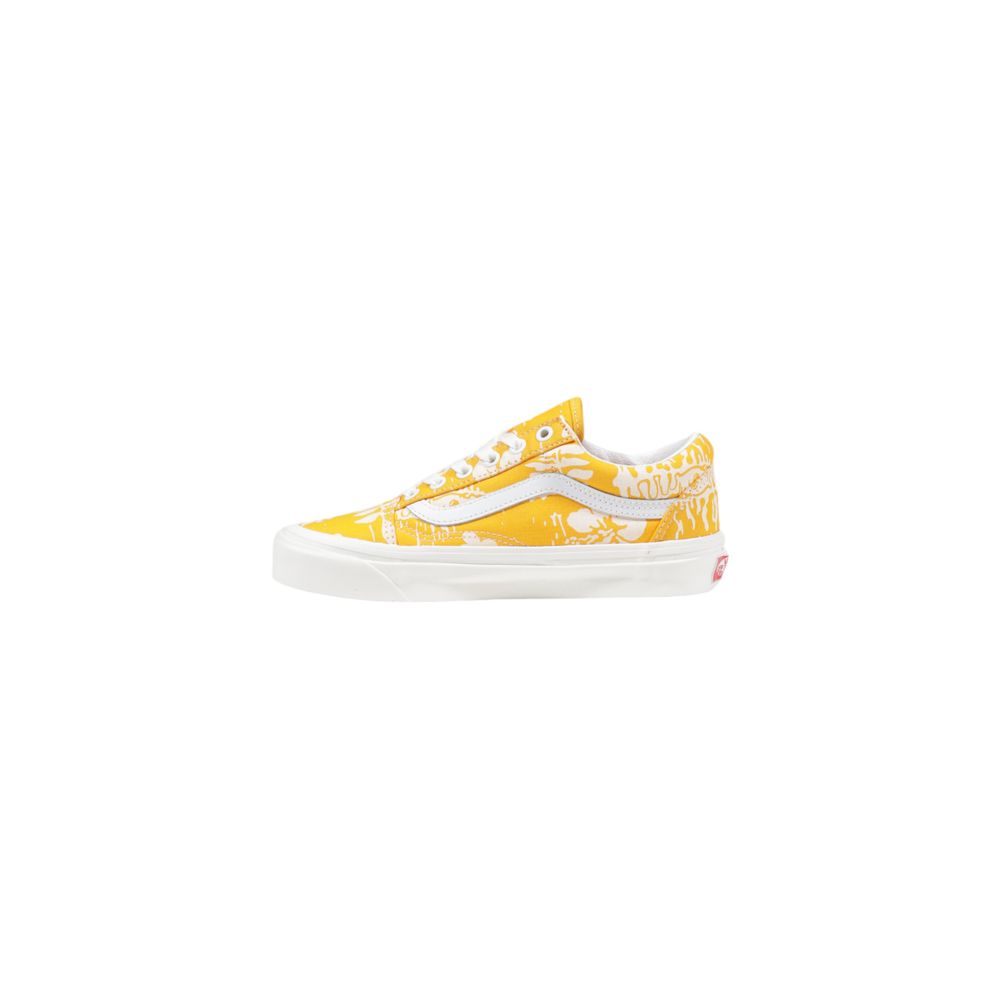 Gelber Stoff-Sneaker