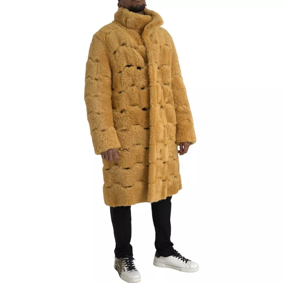 Gelbe, lange Teddy-Manteljacke aus Wolle