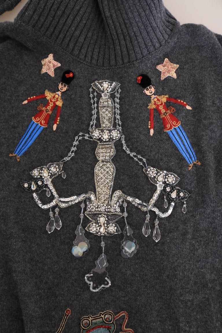 Märchenhafter kristallgrauer Kaschmirpullover