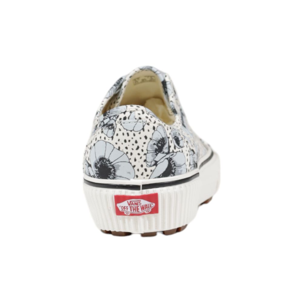 Blauer Textil-Sneaker