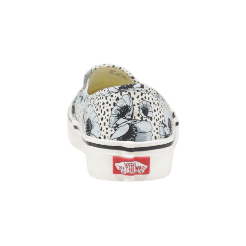 Blauer Ledersneaker