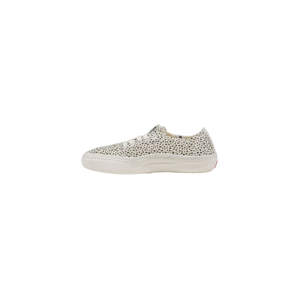 Schwarzer Stoff-Sneaker