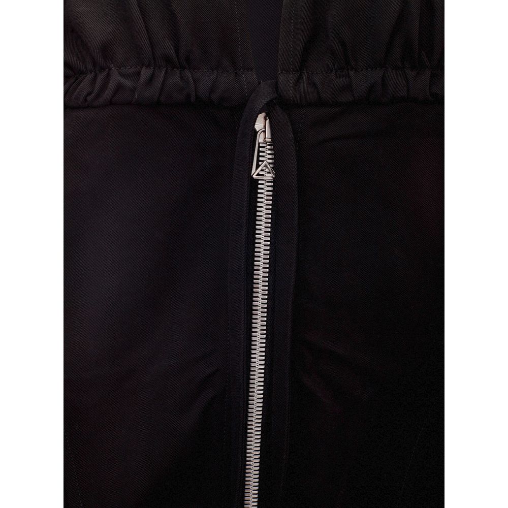 Elegantes schwarzes Viskosekleid Essentials