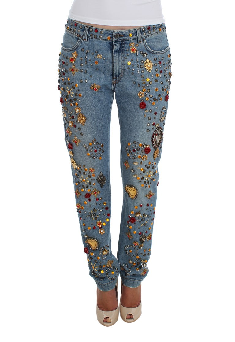 Jeans mit Herzverzierung und Kristallrosen