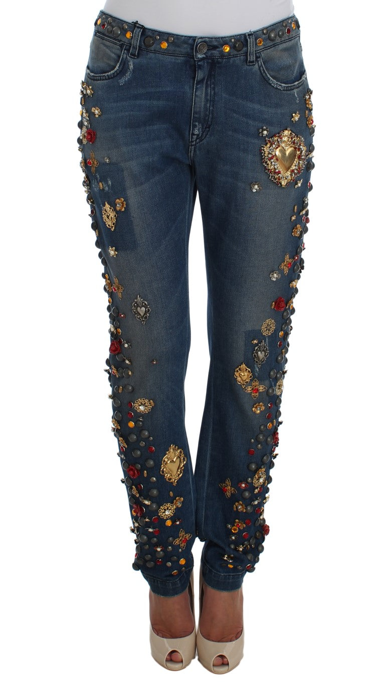 Jeans mit Herzverzierung und Kristallrosen