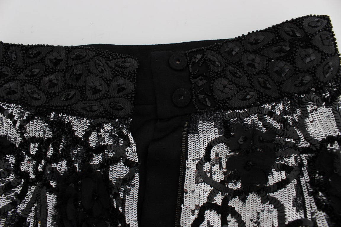 Schwarze Mini-Shorts mit Kristallpailletten