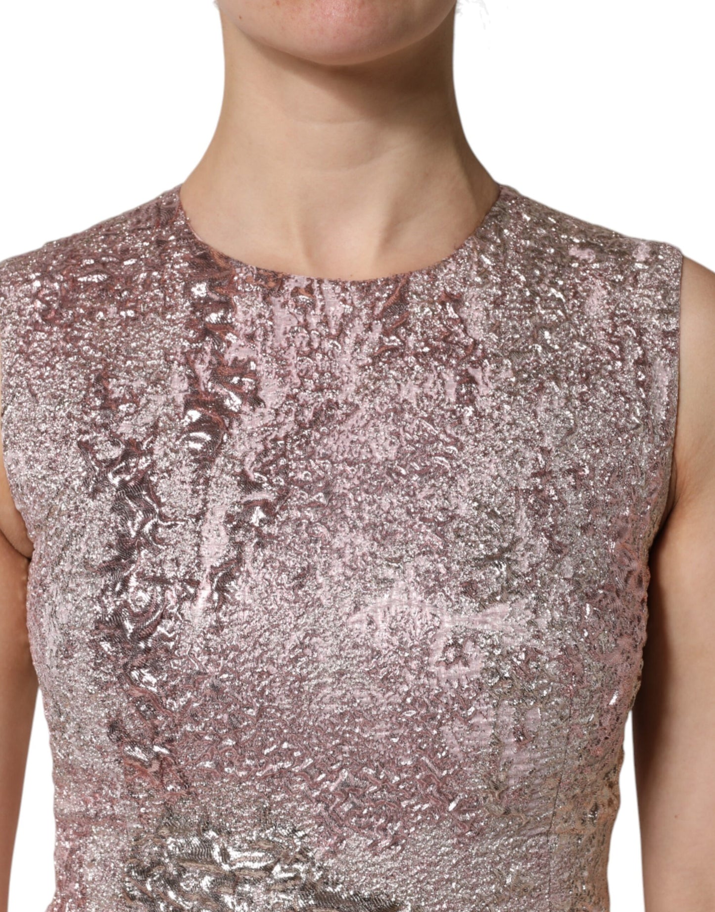 Rosafarbenes ärmelloses Mini-Etuikleid aus Jacquard