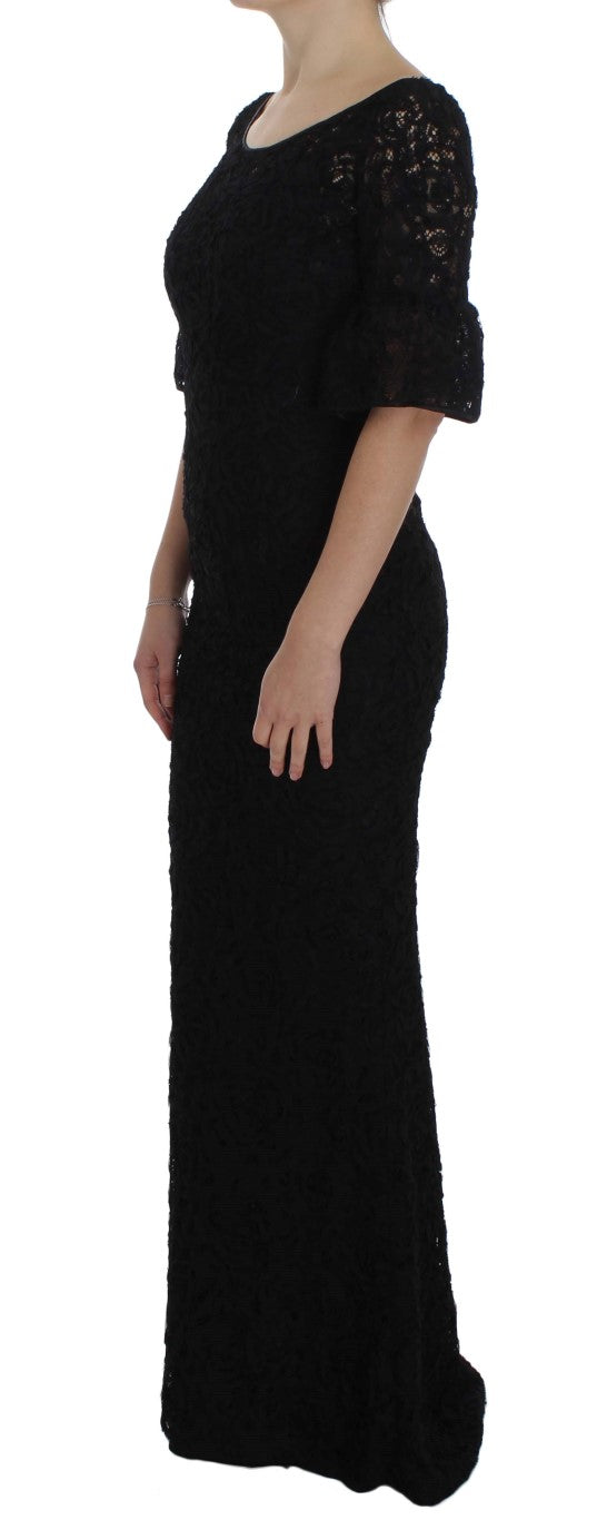 Schwarzes, langes, figurbetontes Maxikleid aus geblümter Spitze