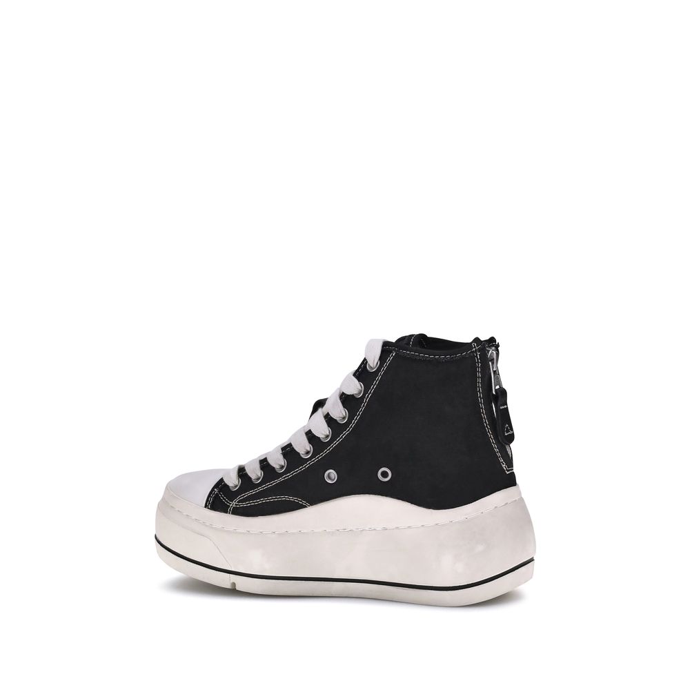 Hohe Sneakers