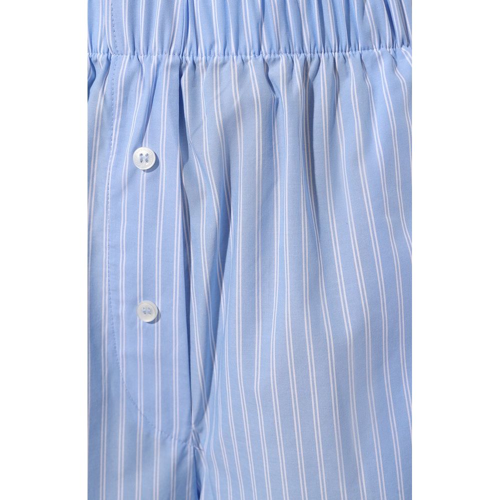 Blaue Baumwollshorts