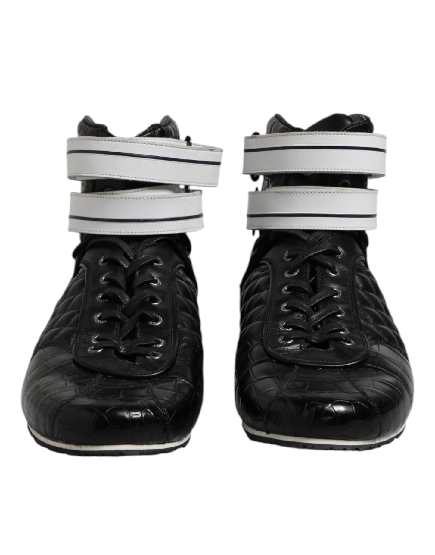Schwarze gesteppte Leder-Schnürsneaker