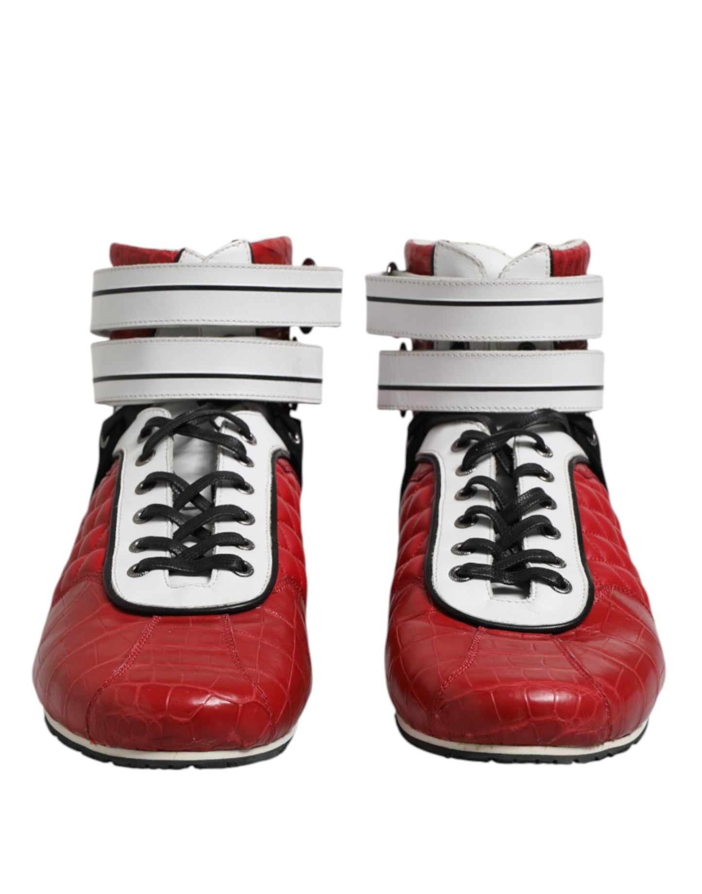 Rote gesteppte Leder-Schnürschuhe
