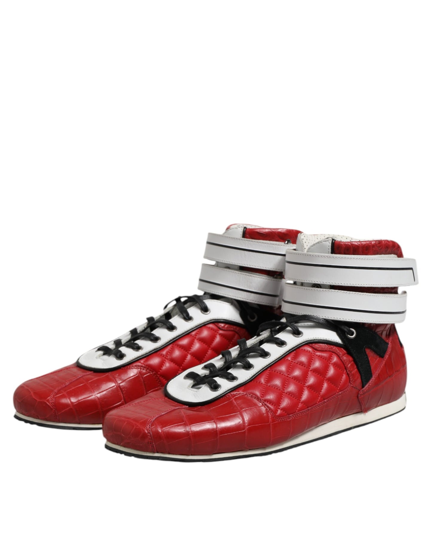 Rote gesteppte Leder-Schnürschuhe