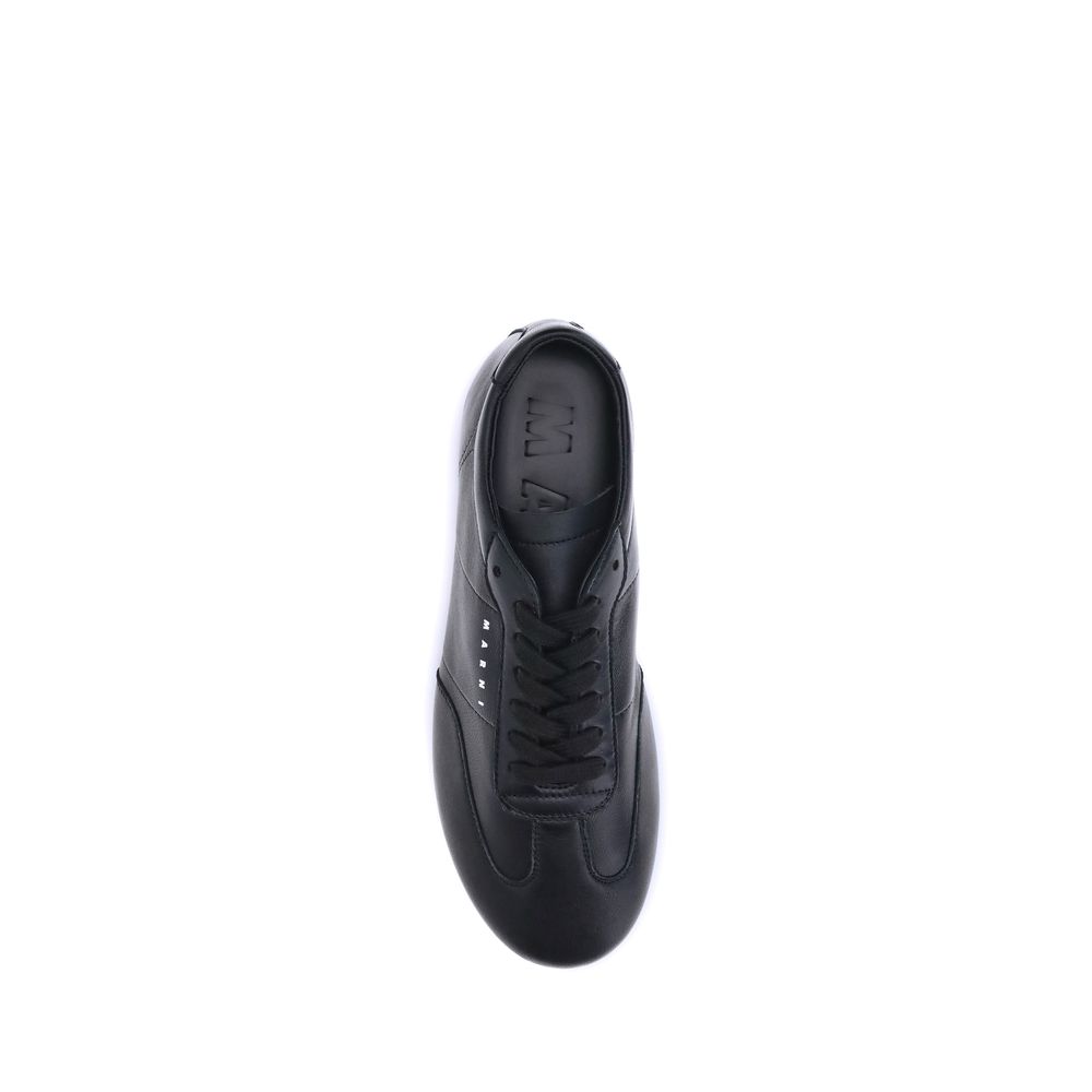 Weiche Fußball-Sneaker