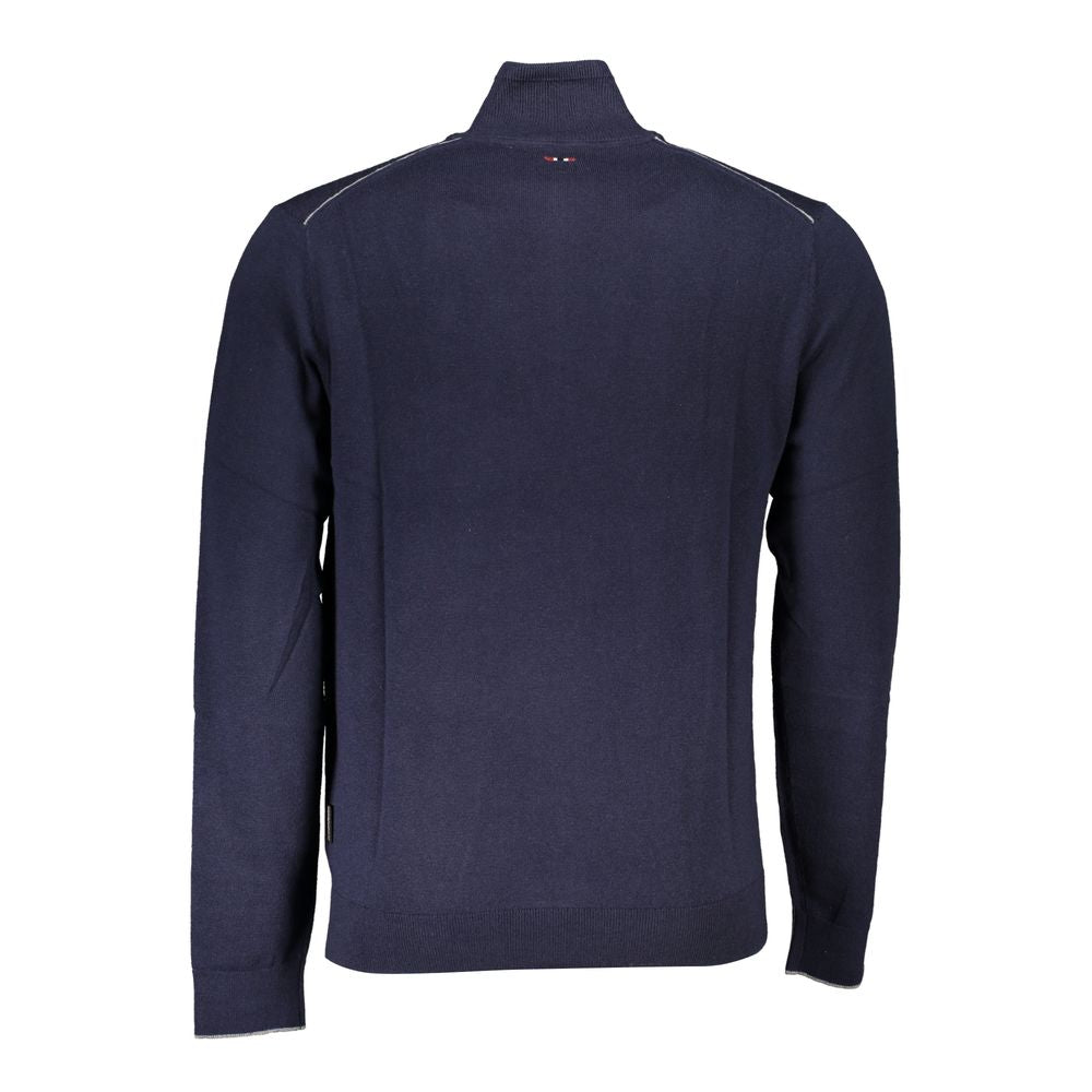 Blauer Stoffpullover