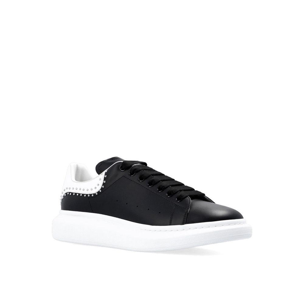 Oversize-Sneaker mit Nieten