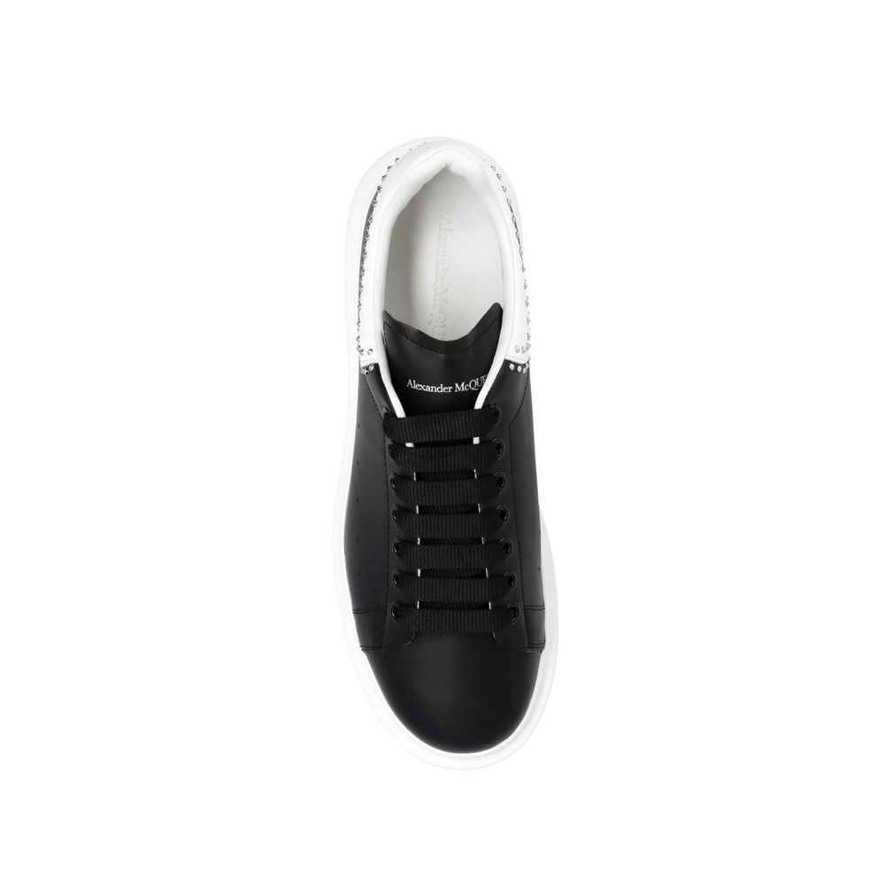 Oversize-Sneaker mit Nieten